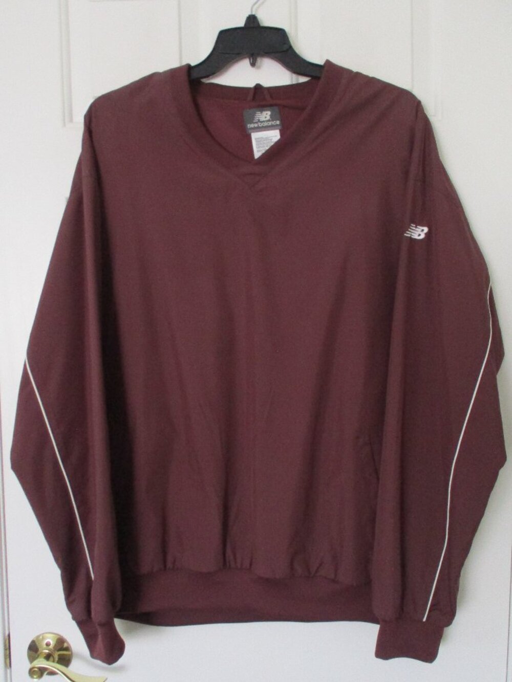 New Balance Mens L/S Maroon V-Neck Mesh-lined Windbreaker Sweater NWOT - Size XL